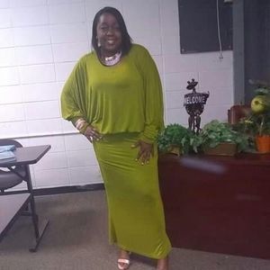 Meet your Posher, Alicia